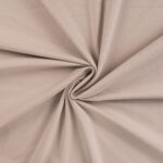 Beigenvärinen joustava kangas kierteellä