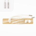 Valge nöör metallist otstega