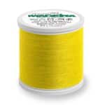 Kollane õmblusniit rullil