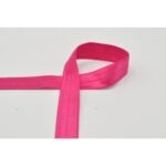 Roosa satiinist pael käsitööks