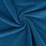 Sinine soonikkoes sametkangas lähedalt