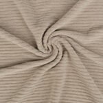 Beež sooniline kangas keeratud voldiks