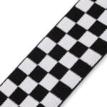 Mustvalge ruuduline muster lindil