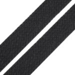 Mustad puuvillased kingapaelad lähivaates