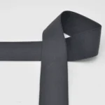 Tumesinine elastne lint õmblustöödeks