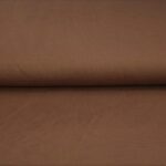 Pruun kangas, sile ja voltideta pind