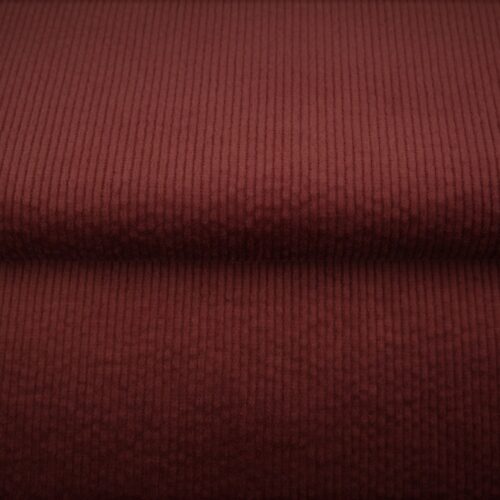 Pruun sooniline veluurkangas lähedalt