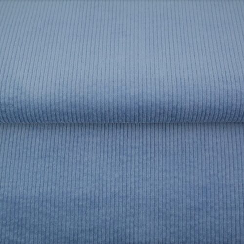 Helesinine soonikkoes kangas