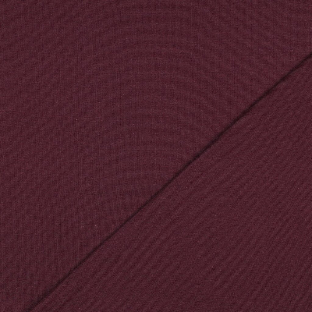 Burgundipunane kangas diagonaalse voldiga